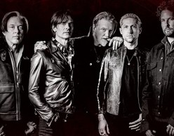 QUEENS OF THE STONE AGE | This summer, AthensRocks will go with the flow