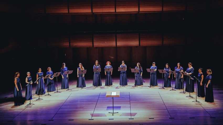 ΜΕĪΖΟΝ Ensemble & EQUÁBILI Vocal Ensemble | Χορωδιακή μουσική a cappella