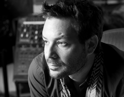 Adam Cohen, όπως Leonard...