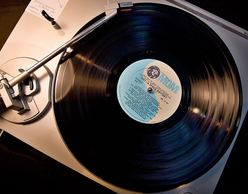 Vinyl Is Back ακόμη μία φορά!